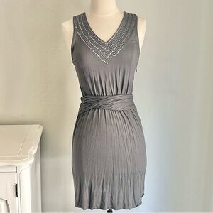 Banana Republic Gray V-Neck Sequin Accent Jersey Knir Mini Dress, 0
